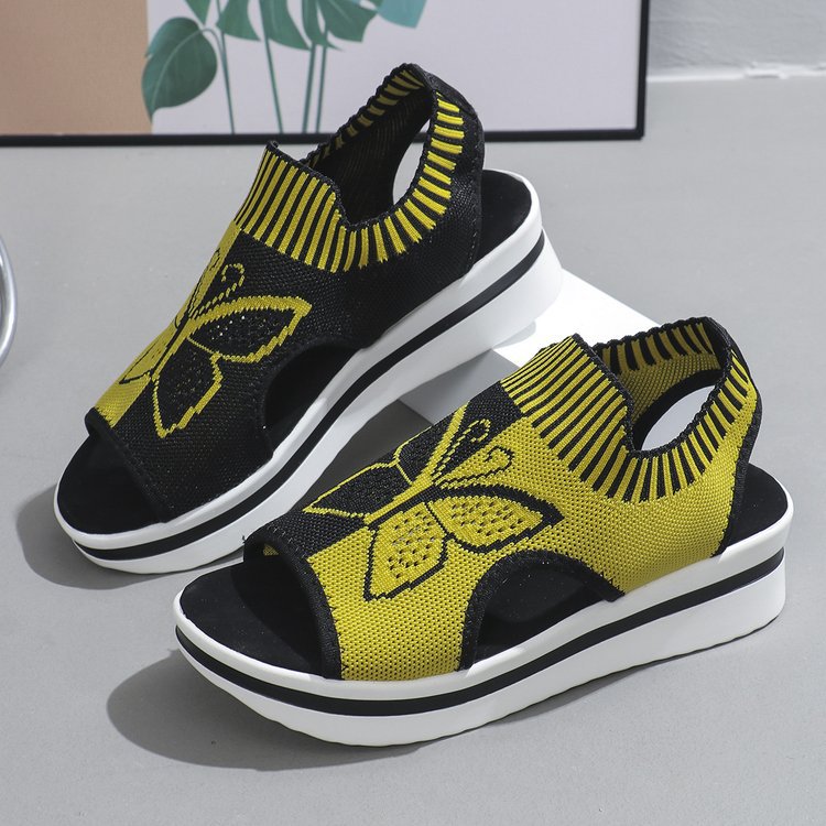 Sandalias deportivas mariposa